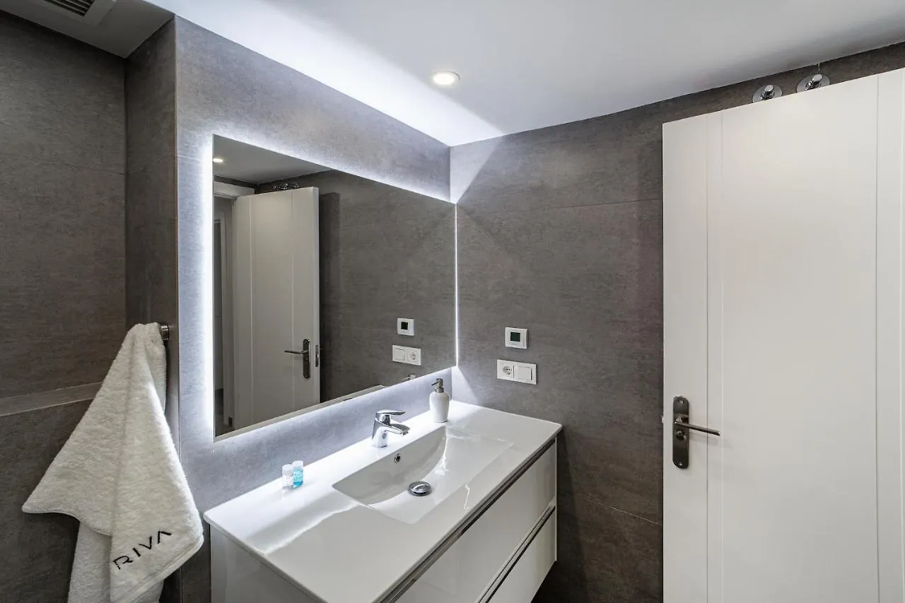 By Riva - Modern, Contemporary 3Bed Apartment Dama De Noche Puerto Banus Marbella Spain