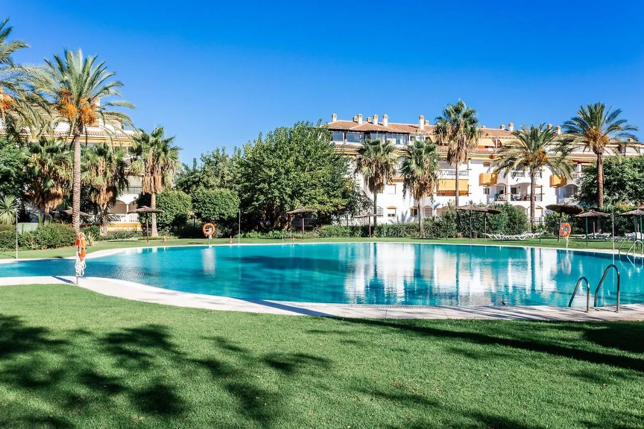 By Riva - Modern, Contemporary 3Bed Apartment Dama De Noche Puerto Banus Marbella