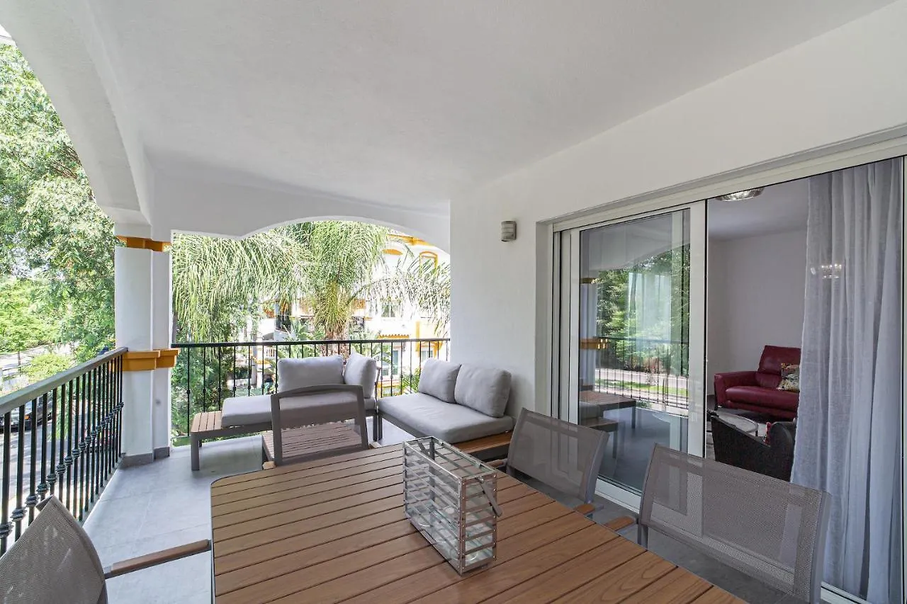 By Riva - Modern, Contemporary 3Bed Apartment Dama De Noche Puerto Banus Marbella
