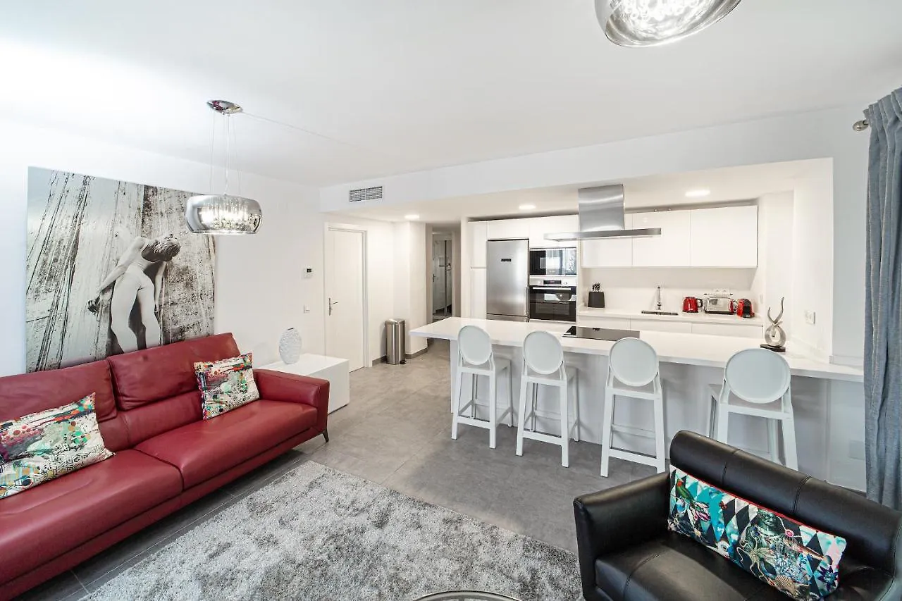 By Riva - Modern, Contemporary 3Bed Apartment Dama De Noche Puerto Banus Marbella
